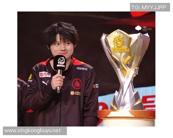 挑战者杯特别报道WE战队逆袭之旅在S15赛季的精彩表现与成长历程